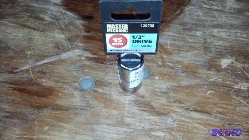 Master Mechanic  (lifetime warranty) 15mm 12 Drive Socket