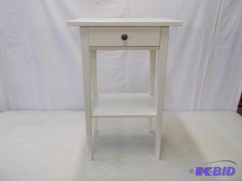 Accent Table
