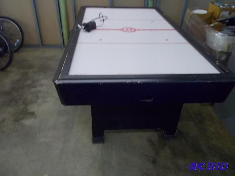 Air Hockey