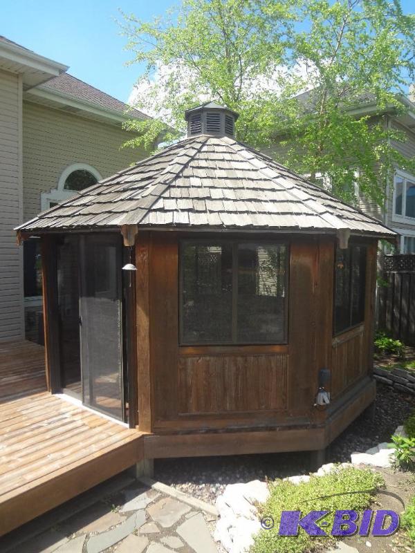 lot 3 image: Manufactured 8-Sided Gazebo, Slidin...