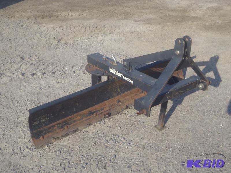 lot 4 image: Farm King Buhler Model C72SS Adjust...