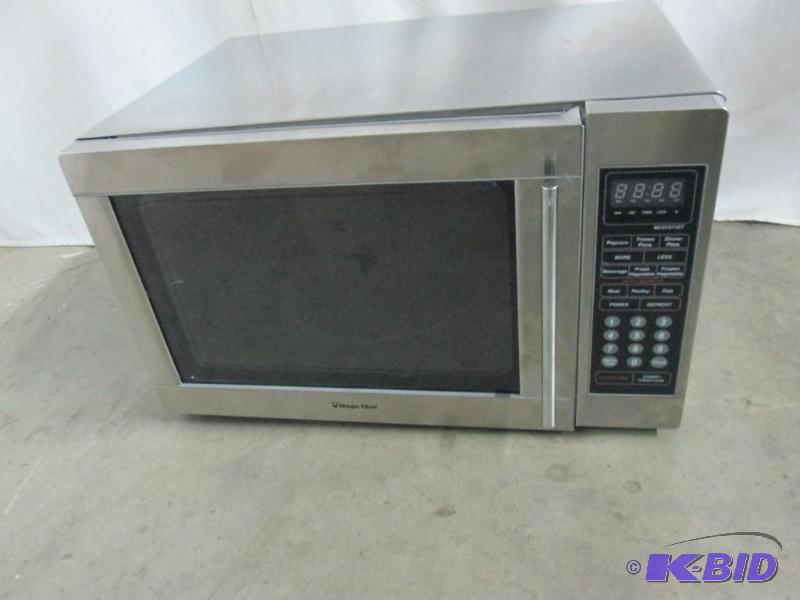 lot 24 image: Microwave