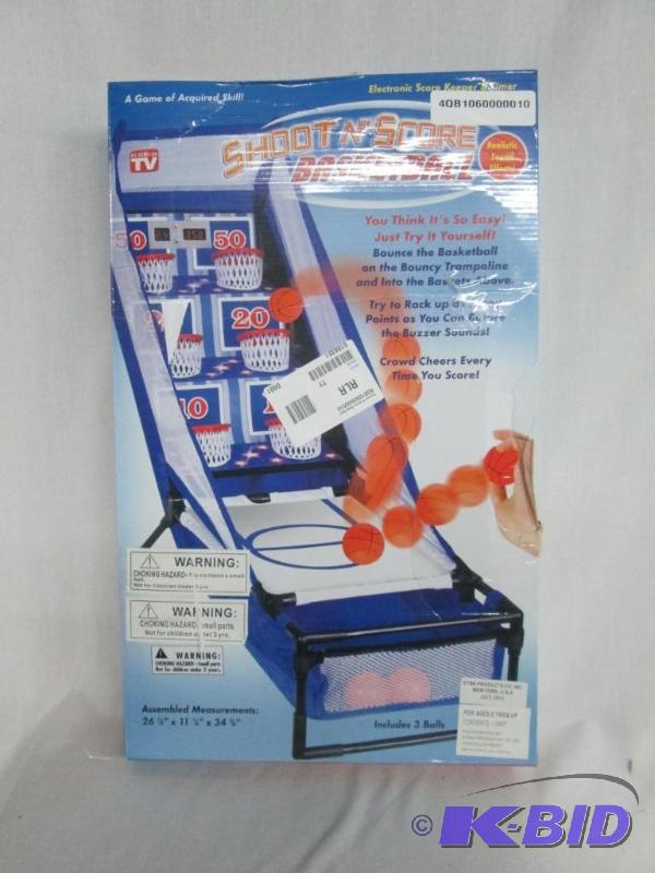 lot 47 image: Bounce N Score Basketball Game