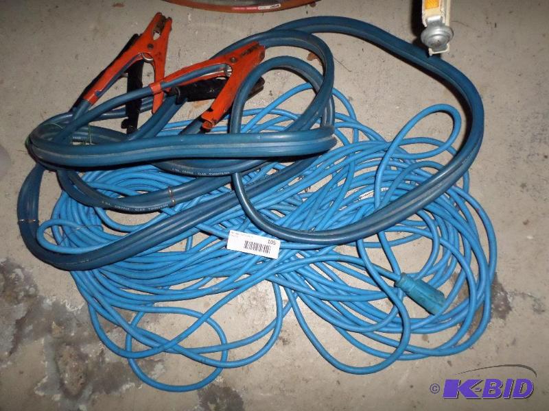 lot 105 image: jumper cables and blue extension co...