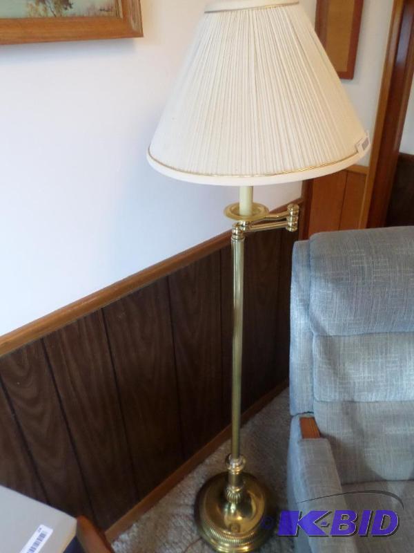 lot 21 image: Gold Floor Lamp...