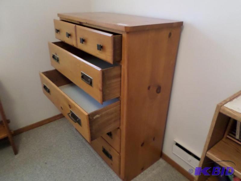 lot 45 image: Wood dresser 5 drawer...