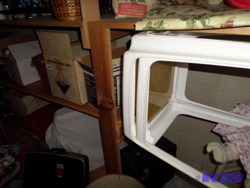 lot 88 image: 3rd shelf down, wood frames, toaste...