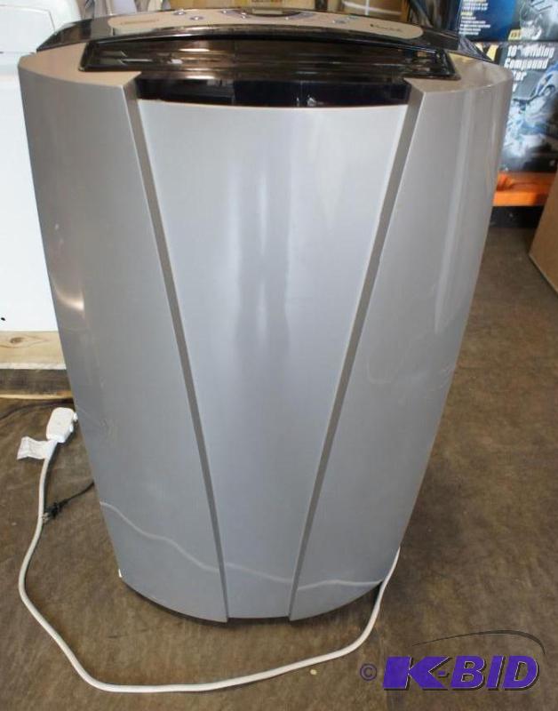 lot 14 image: Delonghi Air Conditioning Unit Mode...