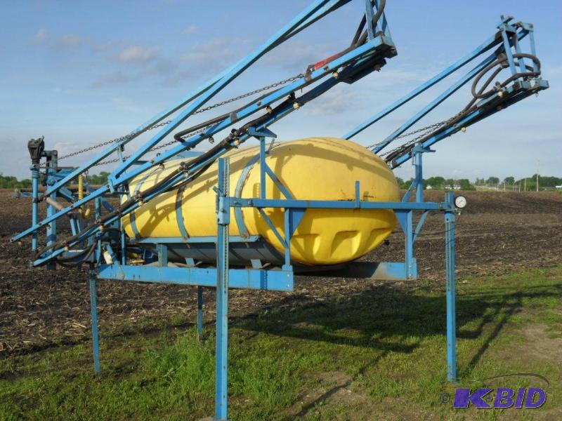 lot 6 image: BLUMHARDT&nbsp500 Gallon Pickup Sp...
