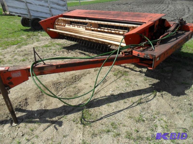 lot 7 image: Case 555 Haybine 9 Cut,540 PTO,Tur...