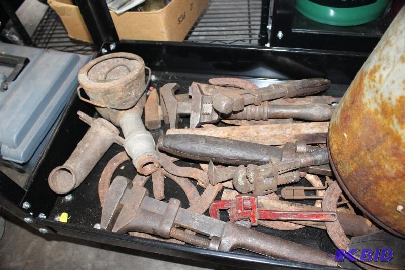 lot 121 image: Lot of Various Pipe Wrenches and Pi...