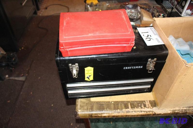 lot 156 image: Table Lot with Ice Pack Containers...