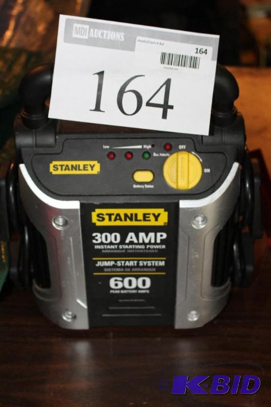 lot 164 image: Stanley, 300 Amp, Jump Start System...