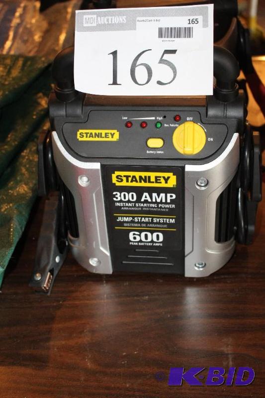 lot 165 image: Stanley, 300 Amp, Jump Start System...