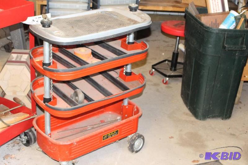 lot 225 image: Buffalo, Tool Trolly, 25" L x ...