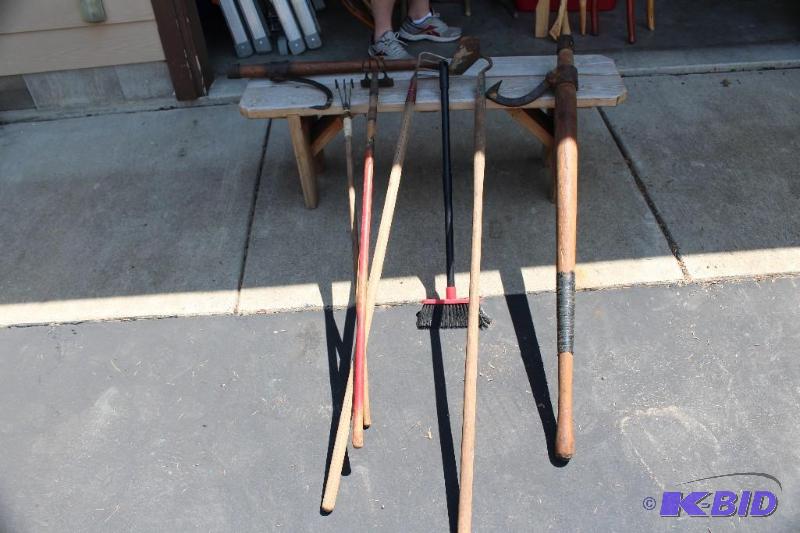 lot 32 image: Lot of (1) Vintage, Log Roller, (1)...