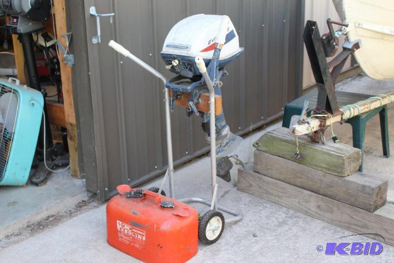 lot 4 image: Evinrude Outboard Motor, 6 HP, Seri...