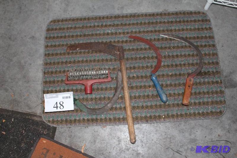 lot 48 image: Lot of (3) Scythes (with handle), (...