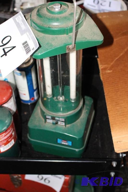 lot 94 image: Ray-O-Vac, Sportman 360, Fluorescen...