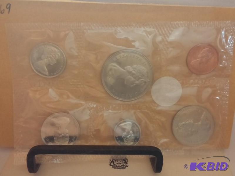 lot 115 image: 1969 Canada Mint Cent Dollar Half D...