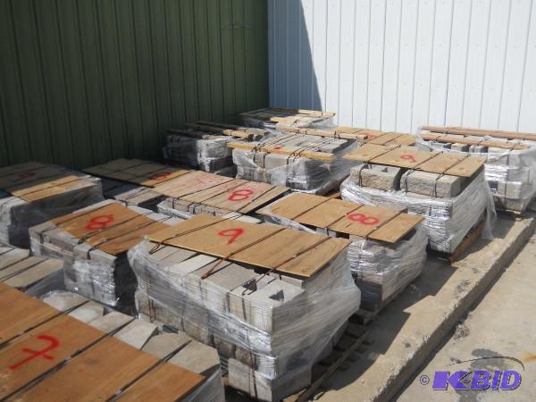 Lot of 6 pallets of retaining wall ...