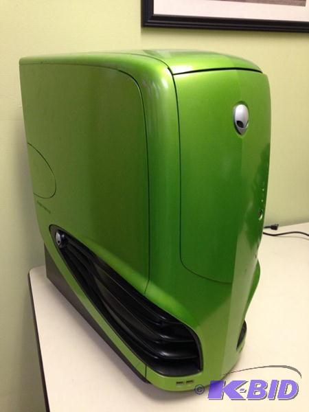lot 35 image: Alienware Aurora 7500 Computer Towe...