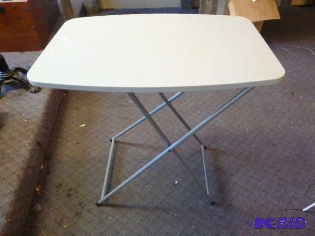 lot 110 image: Folding Table...