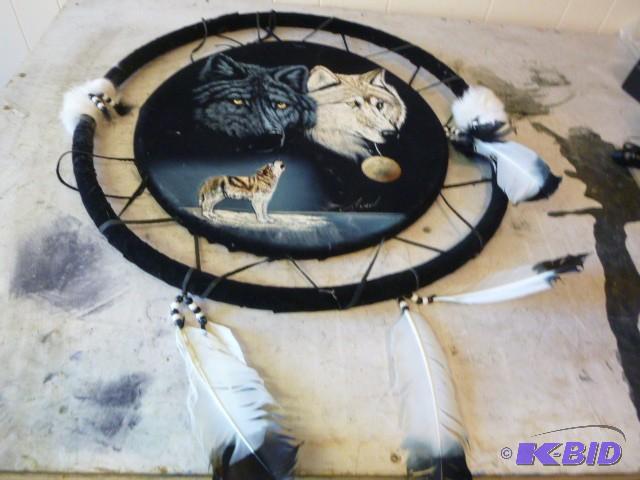 lot 122 image: Wolf Dream Catcher 25" diamete...