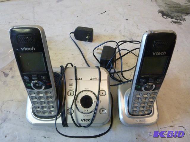 lot 15 image: VTech Phones Dect 6.0...