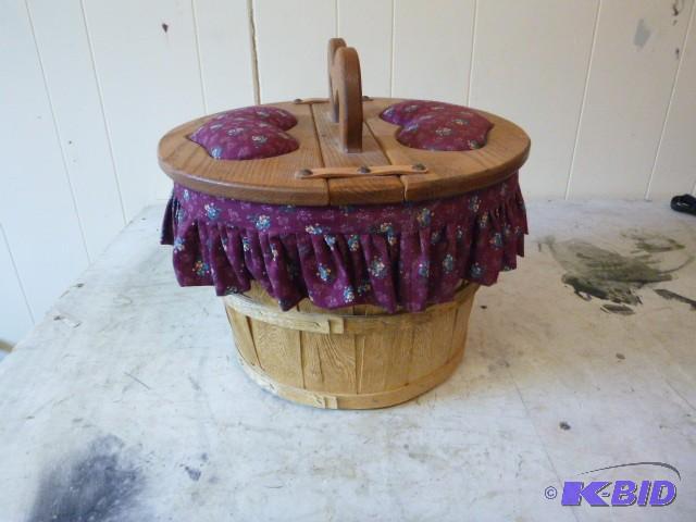 lot 150 image: Sewing Basket...