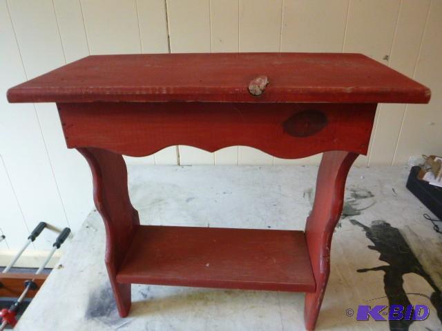 lot 171 image: Garden Bench 22" X 11" X ...