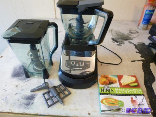 lot 22 image: Ninja Pro System 1100 Blender, Juic...