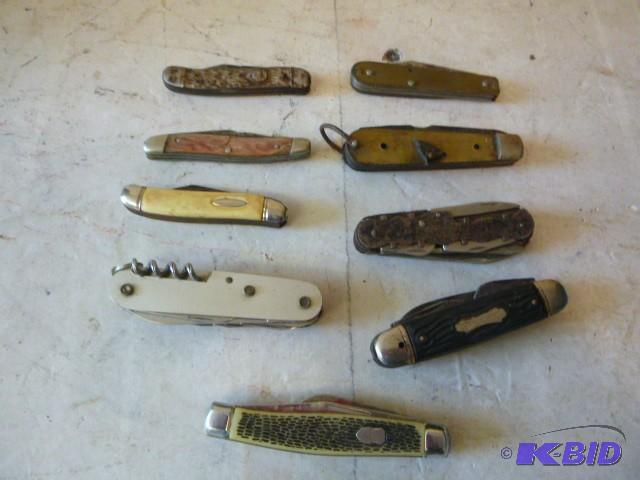 lot 38 image: Miscellaneous Pocket Knives...