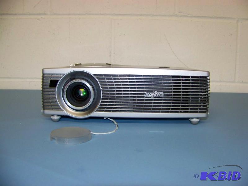 lot 12 image: Sanyo, PLC-SW35, LCD Projector