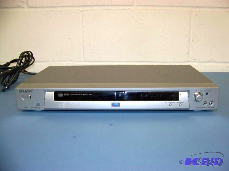 lot 61 image: Sony, CD  DVD Player