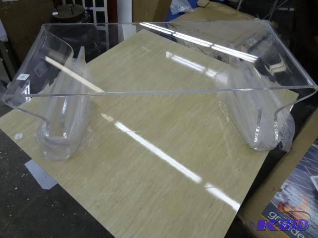 lot 266 image: Plexiglass coffee table. 39 x 17 x ...