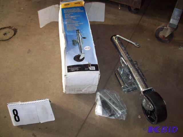 lot 8 image: Fulton Trailer Jack