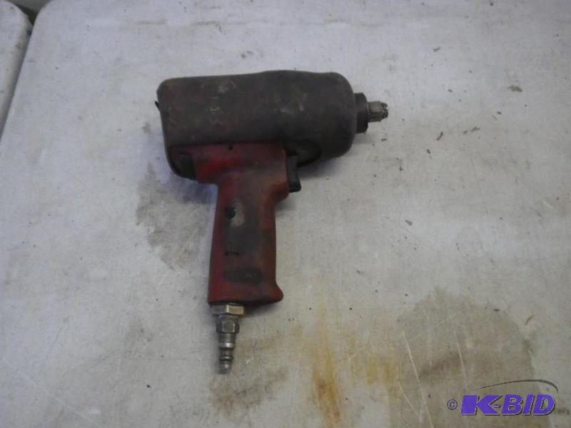 lot 115 image: Matco 12 impact...