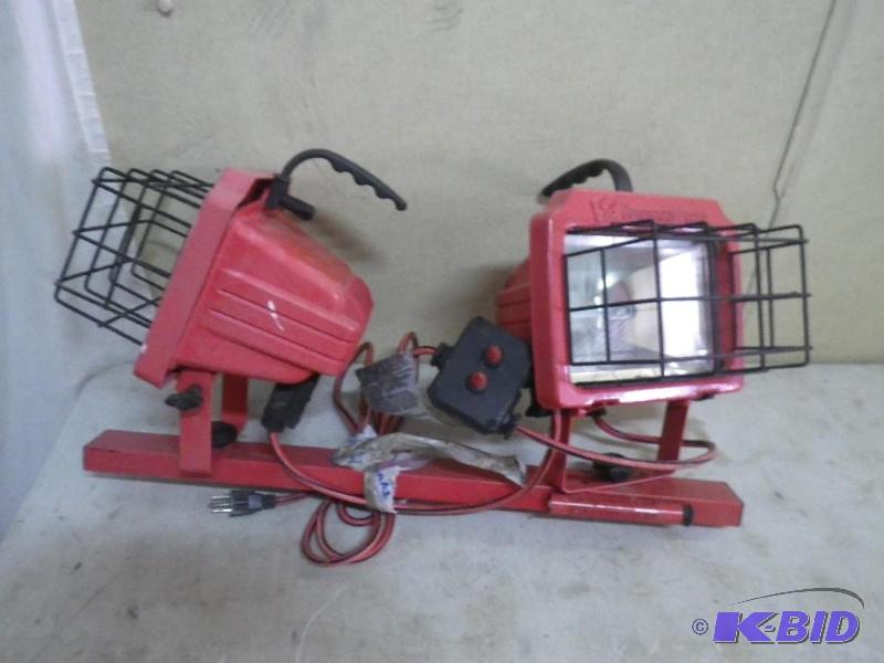 lot 80 image: work lights...