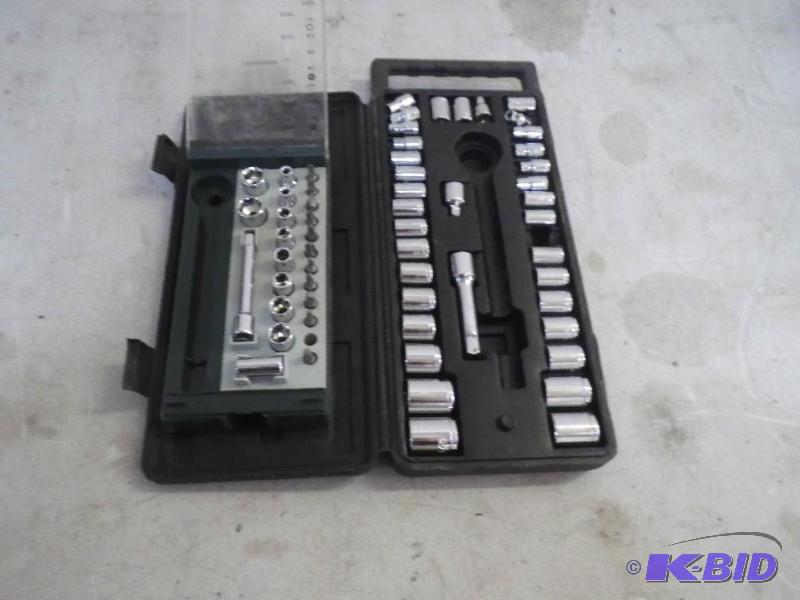lot 87 image: sockets...