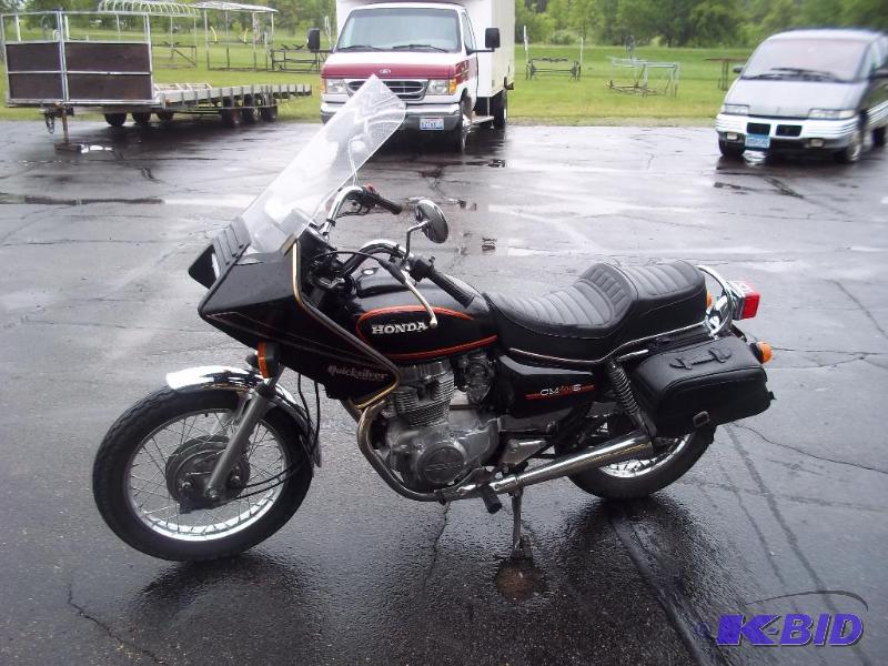lot 3 image: 1980 Honda CM400E With Fairing an...