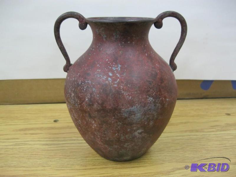 lot 121 image: Solid Small Brass Pot Maybe Old Not...