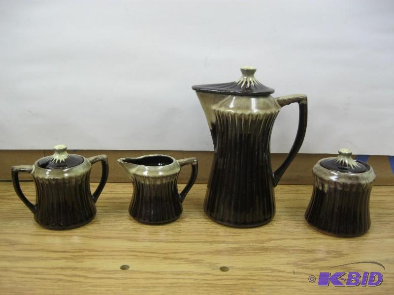 lot 126 image: Vintage 7 Piece Stoneware Tea Servi...