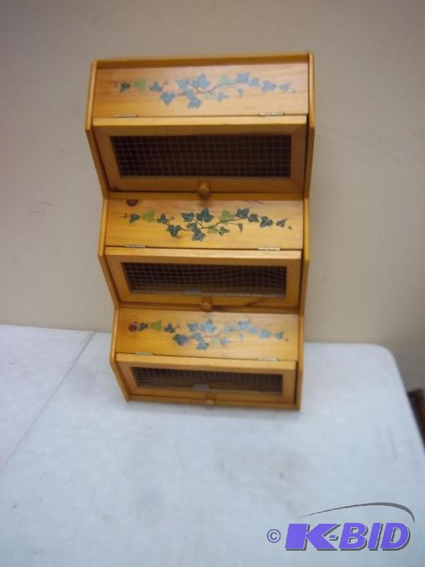 lot 138 image: Painted Wood Hanging Cabinet -Light...
