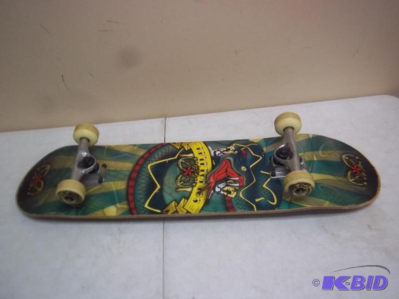 lot 45 image: Skateboard Good Condition - Krypton...