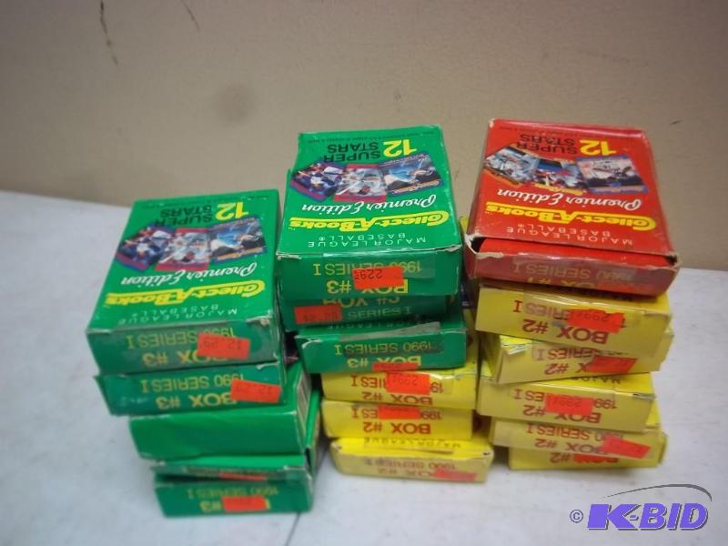 lot 64 image: Baseball Collect A Books Packs...
