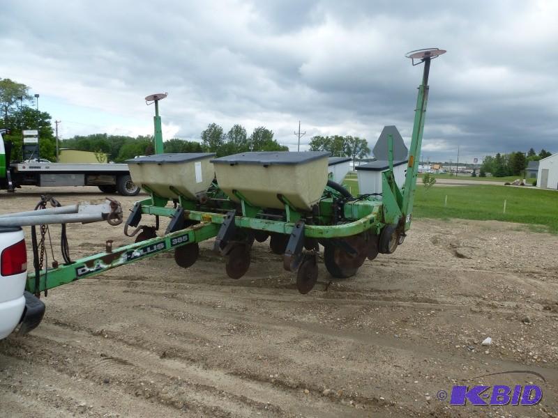 lot 1 image: Allis Chalmers Corn Planter Model#...