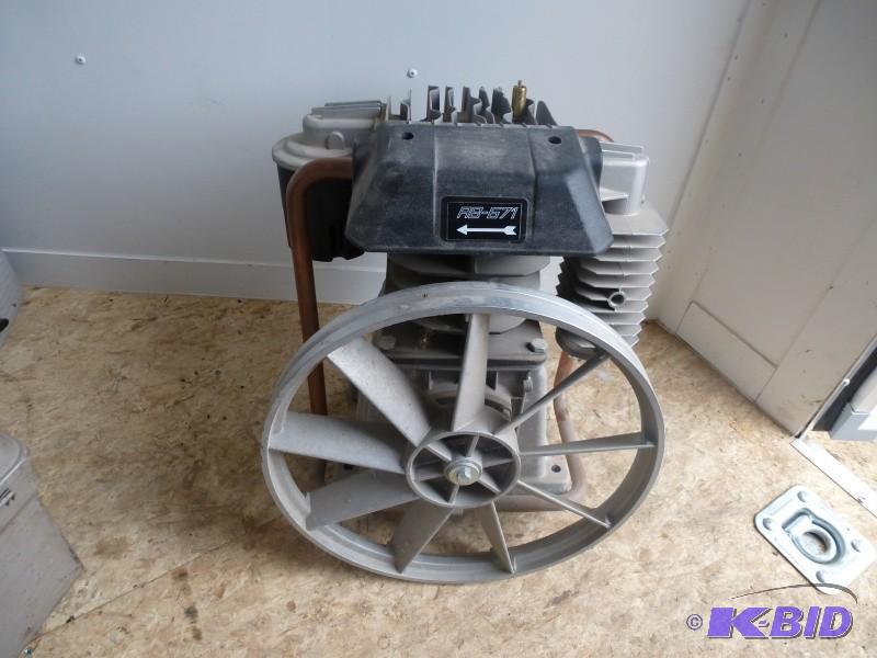 lot 11 image: Air Compressor Head Model # AB-671...
