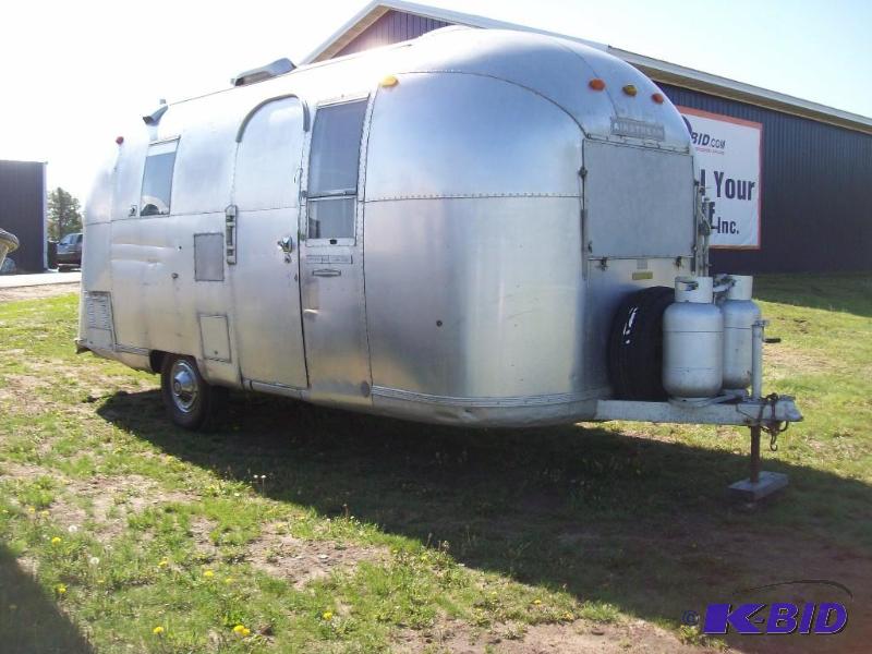 Air Stream Trailer