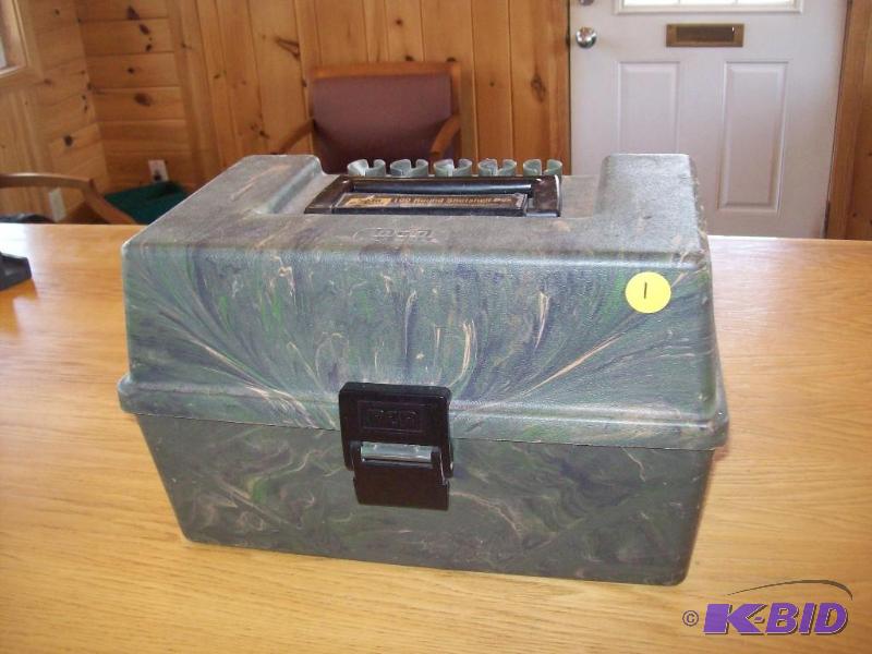 Ammo box w12 gauge shells - See pi...